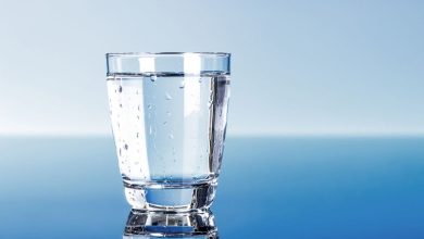فوائد شرب الماء: سر الصحة والحياة المتوازنة 5 فوائد شرب الماء