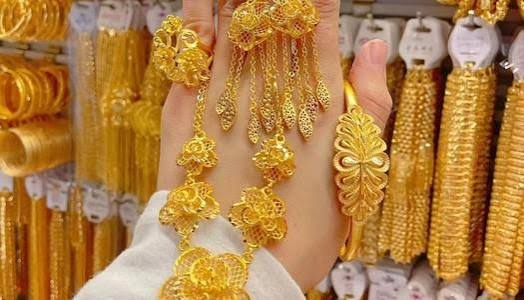 كيف تقرأ مؤشرات السوق قبل شراء الذهب؟ 1 images 17