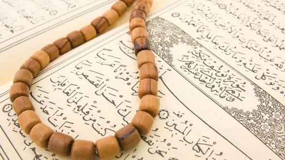 رؤية سورة يوسف في المنام: دلالات الصبر بعد الشدة وتحقيق الأمل 1 images 14 3