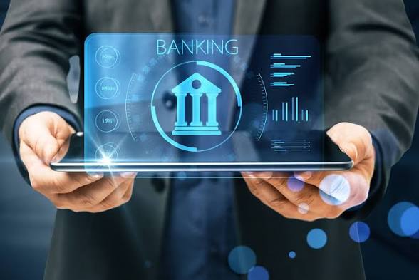 كيف تعيد التحولات الرقمية تشكيل مستقبل البنوك والخدمات المالية؟ 1 images 6 1